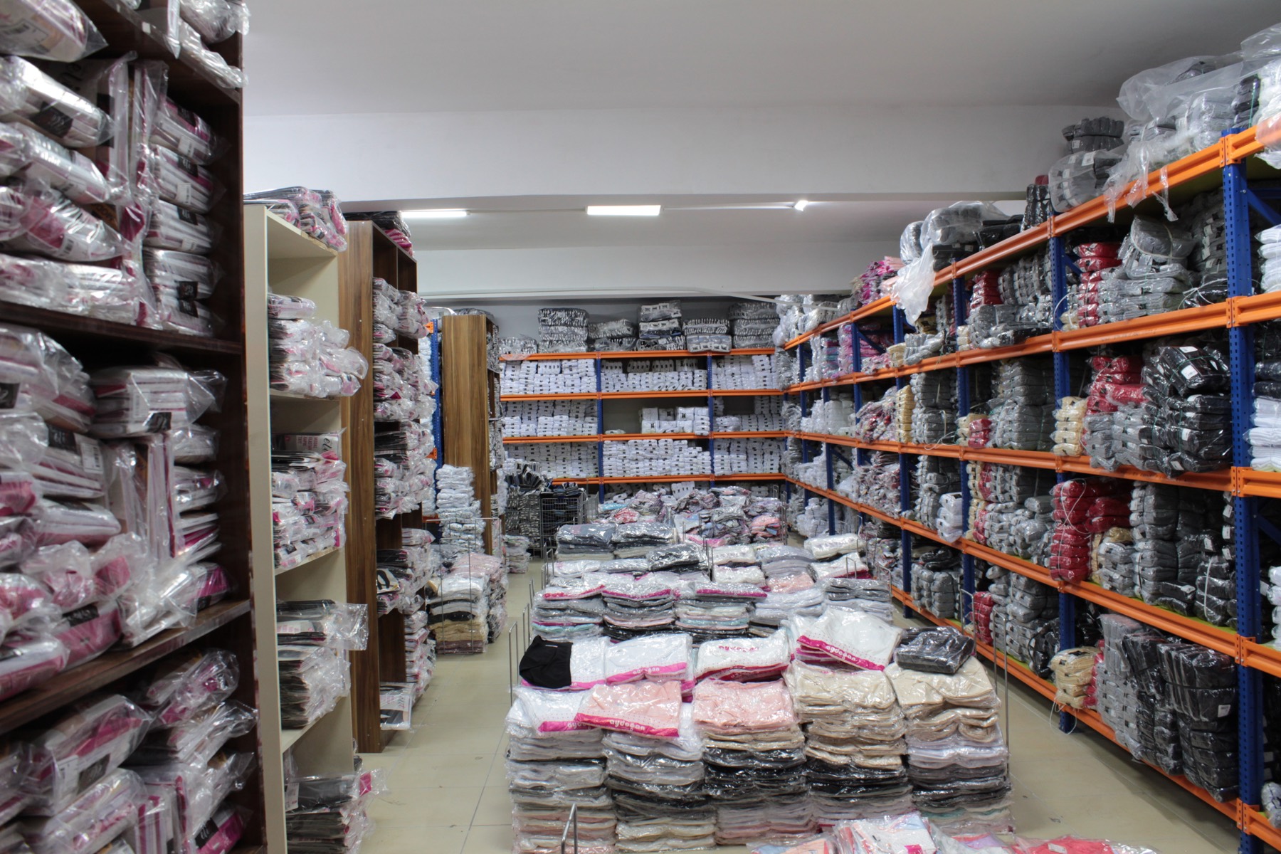 Selvi Tekstil B kat iç giyim bölümü görünüm 4